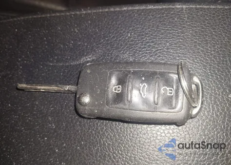 2017 Volkswagen Jetta 1.4T Se z USA, uszkodzony, nr VIN 3VWDB7AJXHM247107